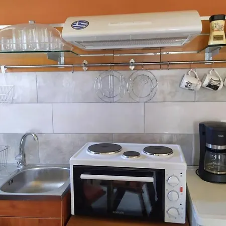 Dimitris Corner Studio 2 στούντιο κοντά στα χανιά Tavronitis (Crete)