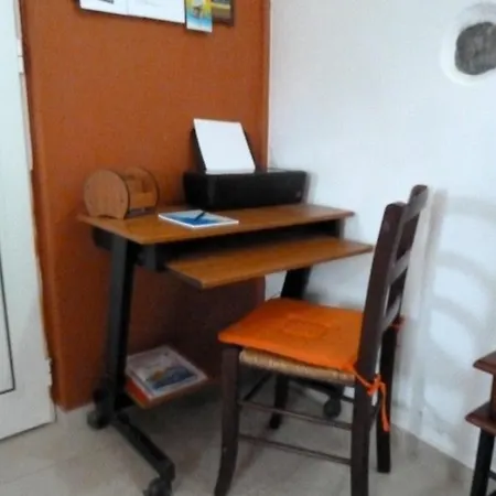 Dimitris Corner Studio 2 στούντιο κοντά στα χανιά * Tavronitis (Crete)